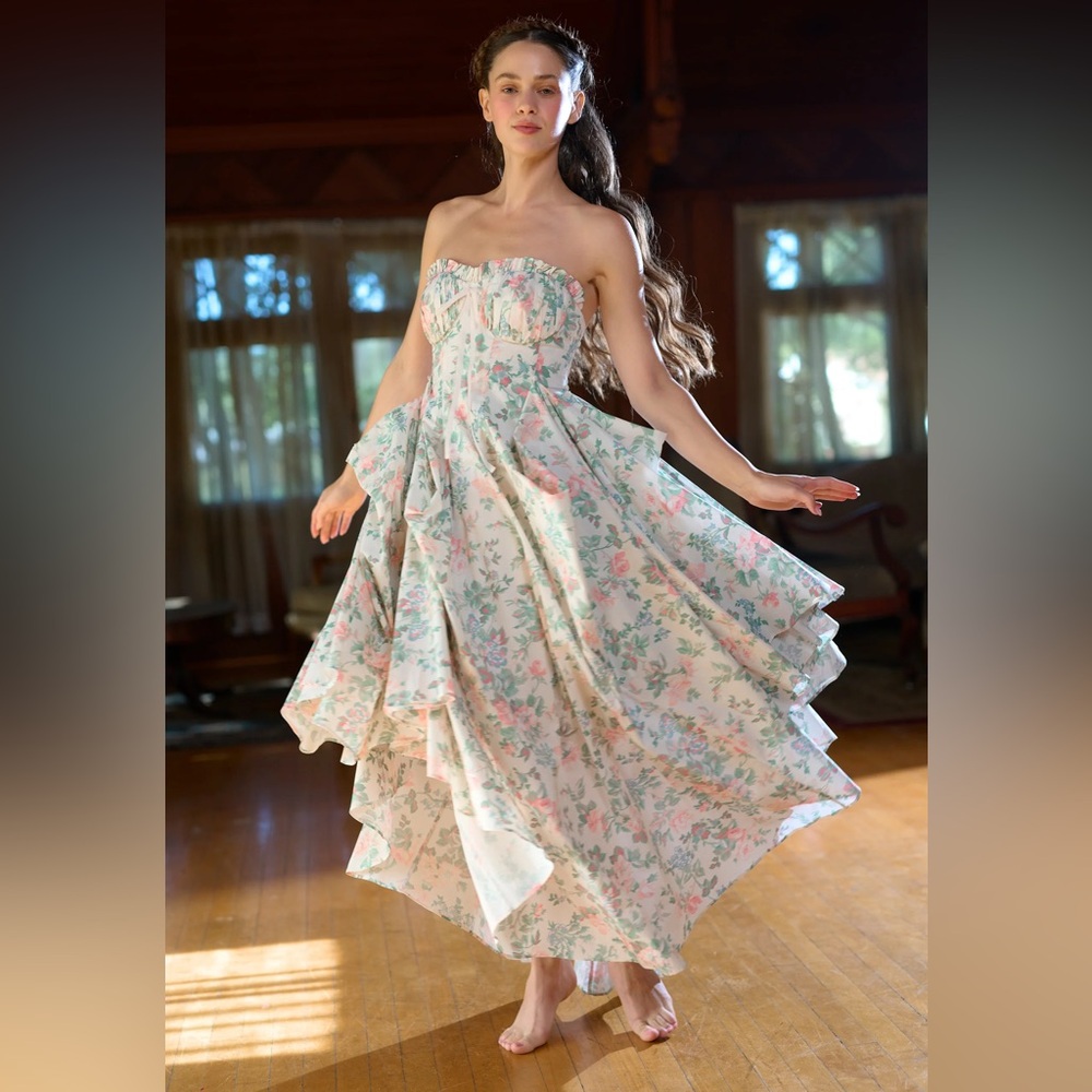 Selkie Engagement Gown